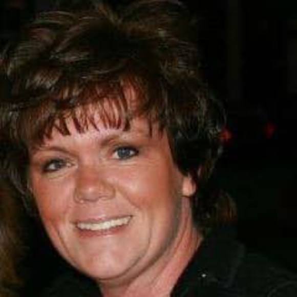 Profile Picture of Wendy Mcclyment (@wjb2670) on Poshmark