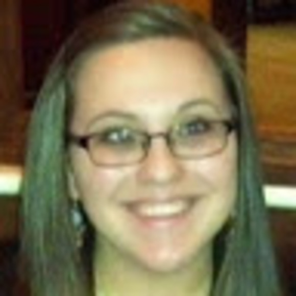 Profile Picture of Meg Schrafft (@megschrafft) on Poshmark