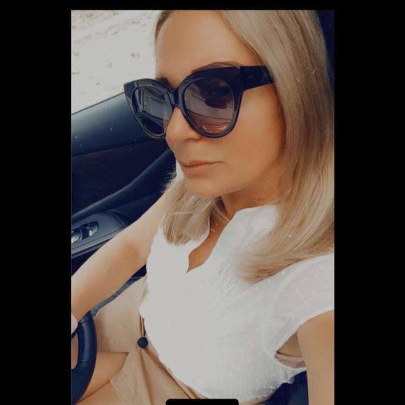 Profile Picture of Nathalie Plouffe (@natplouffe38) on Poshmark