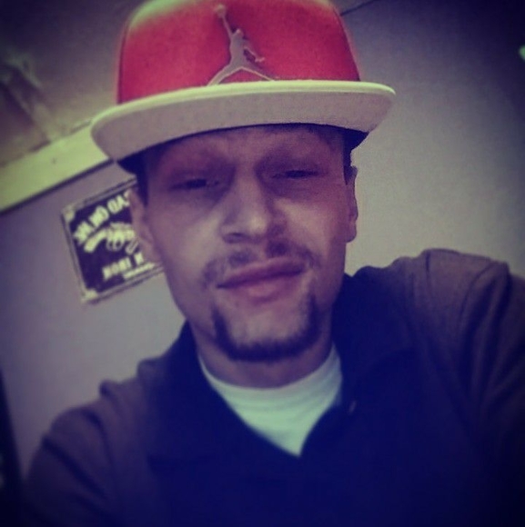 Profile Picture of Joey Hensley (@joeyhensley05) on Poshmark