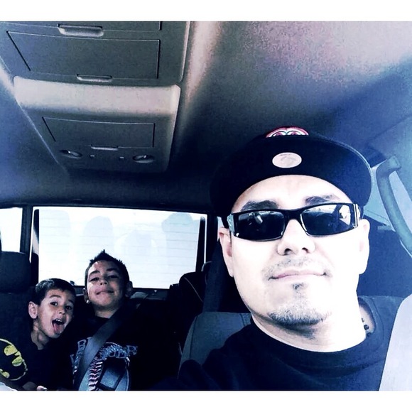 Profile Picture of Hector Bernal (@hectorbernal) on Poshmark