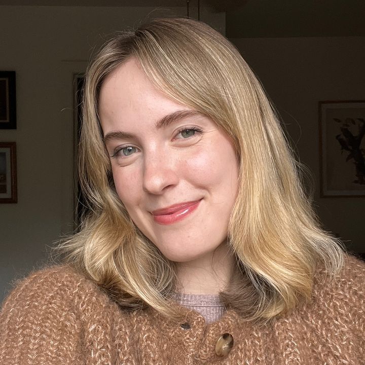 Profile Picture of faith connally (@_thesunalsoreads) on Tiktok