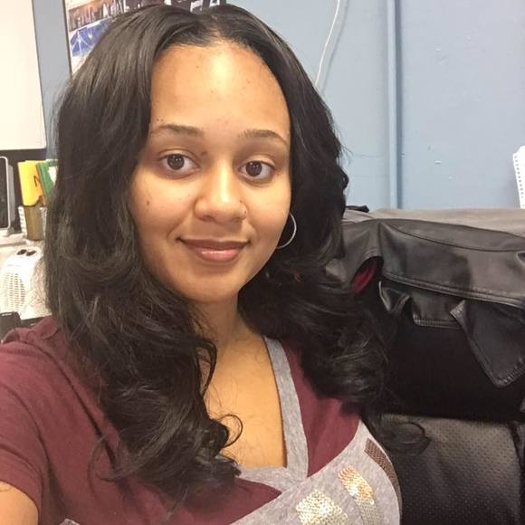 Profile Picture of Brittany Calvert (@bdenise_davis08) on Poshmark