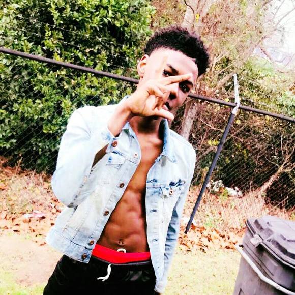 Profile Picture of Jamarious Smith (@jalensmith14) on Poshmark