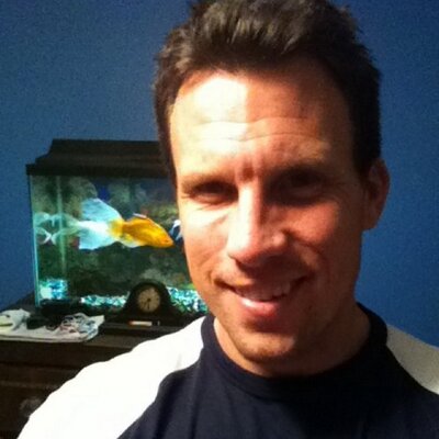 Profile Picture of Tom Gable (@thudz74) on Twitter