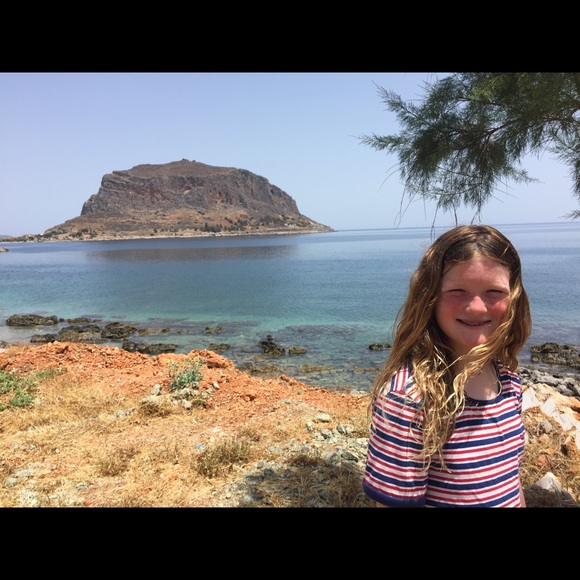 Profile Picture of Lola Watkinson (@lola_loves) on Poshmark