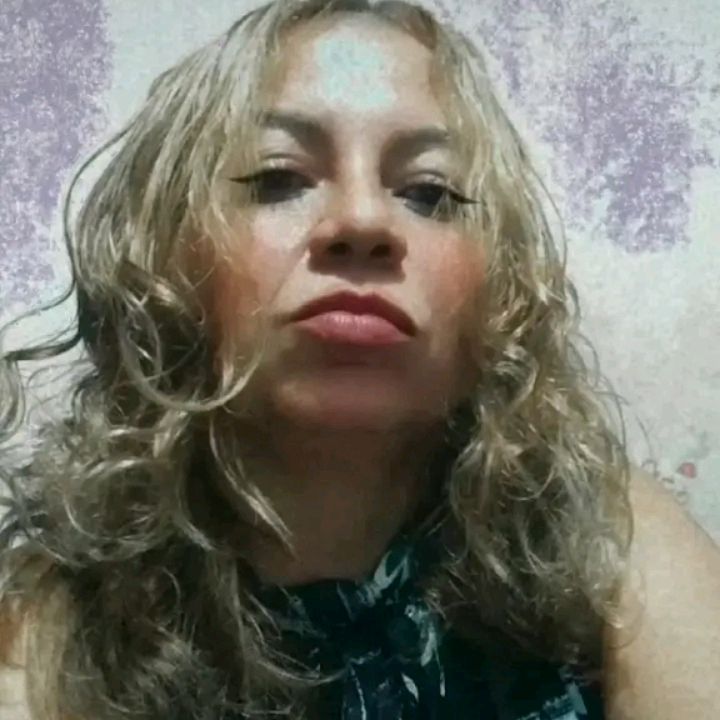 Profile Picture of Josefa Santos (@use981652294) on Tiktok