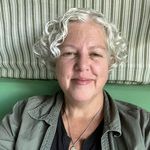 Profile Picture of Kim Foley MacKinnon (@escapewithkim) on Instagram