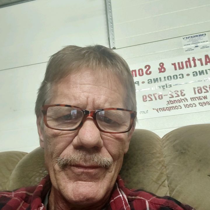Profile Picture of Doug  McArthur (@user47803537756) on Tiktok
