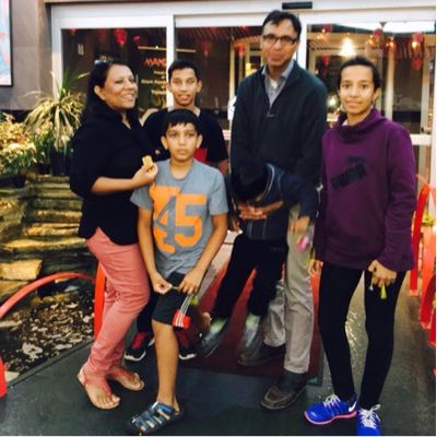 Profile Picture of Erum Qureshi (@erum_sarwar) on Twitter