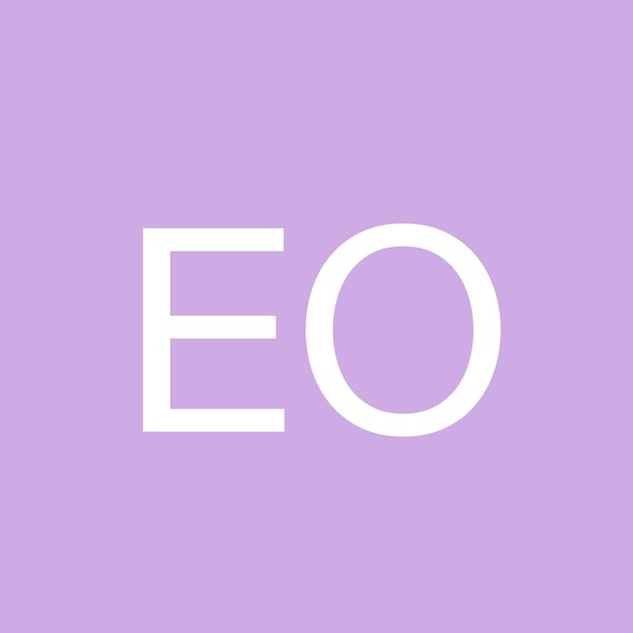 Profile Picture of Ella Ohrvall (@eohrvall) on Poshmark