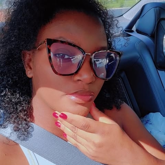 Profile Picture of Raphaela Raphael (@zianaraph07) on Poshmark