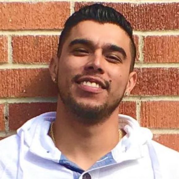 Profile Picture of Sam Jaramillo (@samjaramillo) on Poshmark