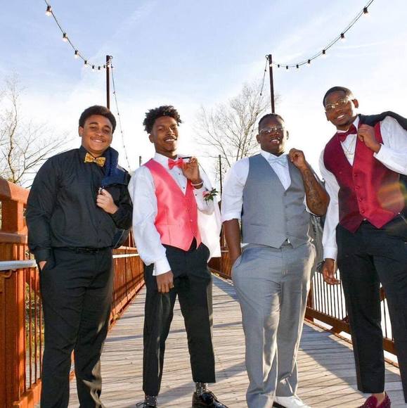 Profile Picture of Trent Key (@trentaviouskey) on Poshmark