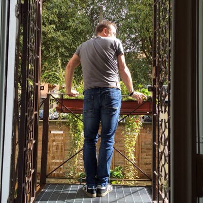 Profile Picture of Robert Hoving (@@robhov67) on Twitter