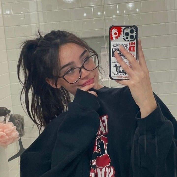 Profile Photo of Shirley Croftoon (@shirley.croftoonn) on Tiktok