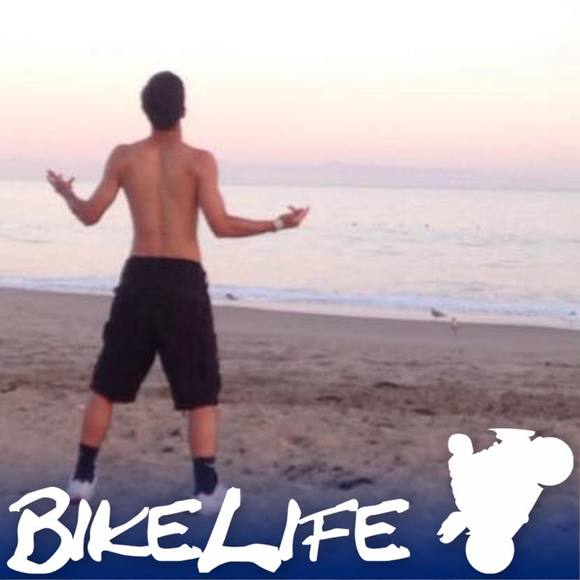 Profile Picture of Jeremy Hernandez (@jhwilliam1) on Poshmark