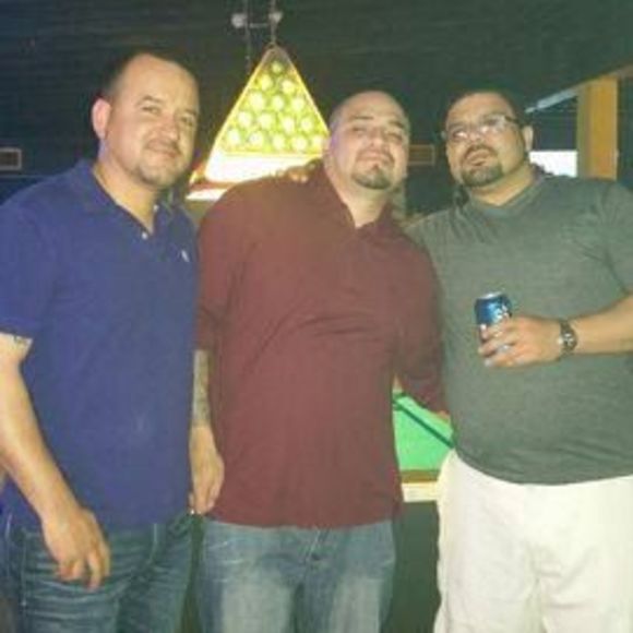 Profile Picture of Greg Moreno (@gregmoreno) on Poshmark