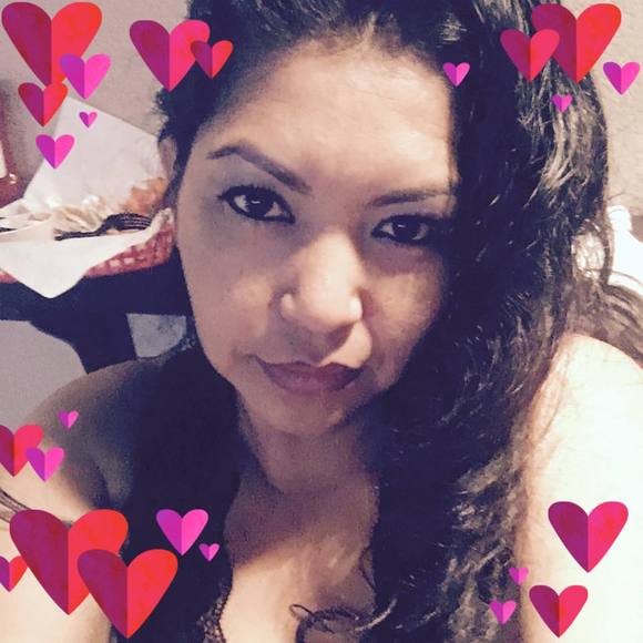 Profile Picture of Haide Perez (@haideperez) on Poshmark