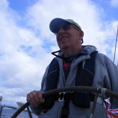 Profile Picture of Mike Digby (@signedbyhand) on Twitter