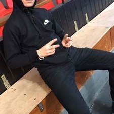 Profile Picture of Christopher Burel (@christoXcX) on Twitter