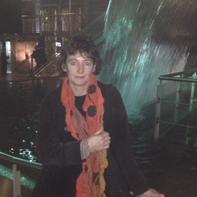 Profile Picture of Carrie Case (@CarrieCase17) on Twitter