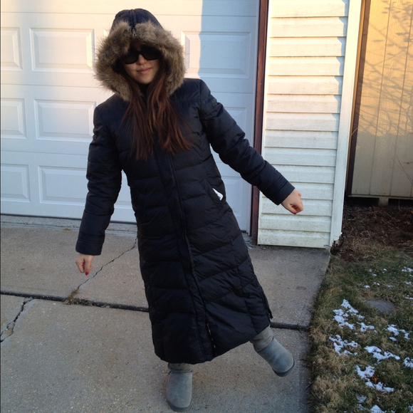 Profile Picture of Eunnie80 Yoon (@eunnie80) on Poshmark