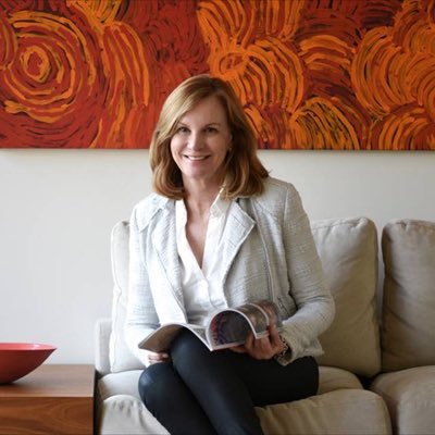 Profile Picture of Elizabeth Barclay (@HendoBarclay) on Twitter