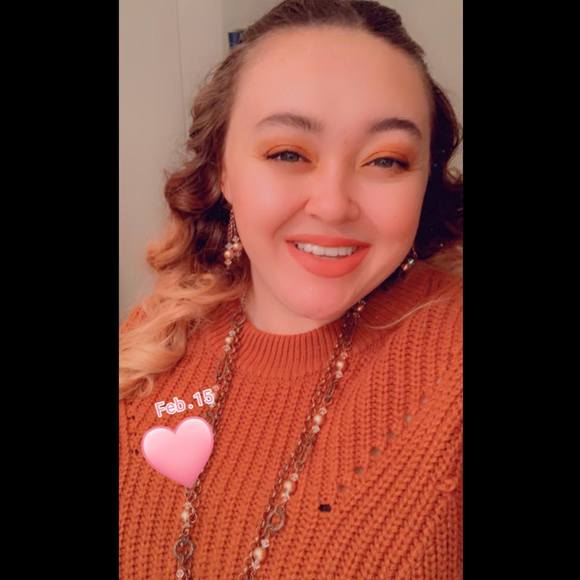 Profile Picture of Kasie Bosshardt (@kboss99) on Poshmark