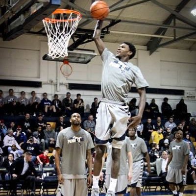 Profile Picture of Steven Roundtree (@WinUS33Tree22) on Twitter
