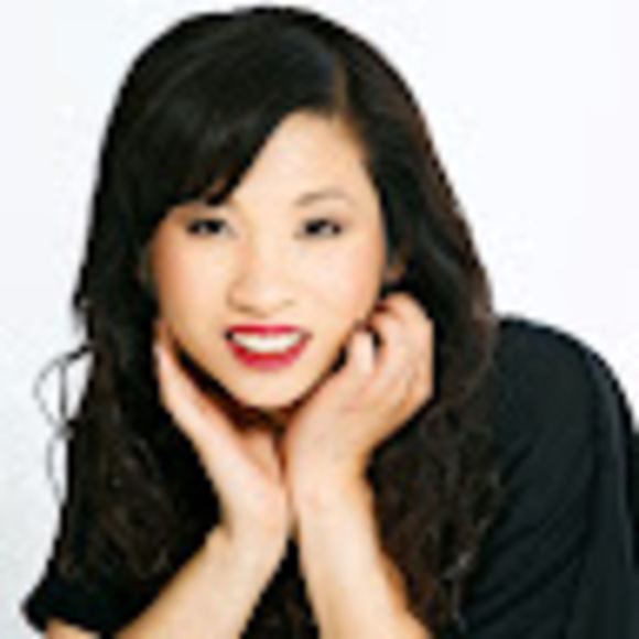 Profile Picture of Crystal Pastor (@crystalcpastor) on Poshmark