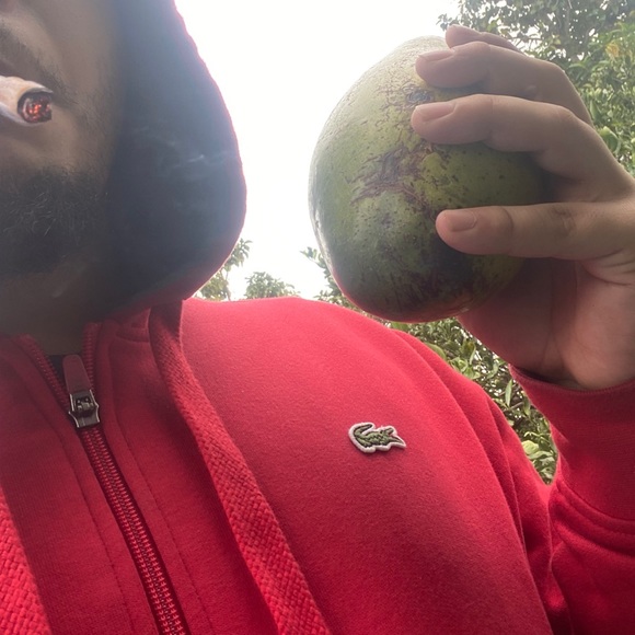 Profile Picture of Joshua Mercado (@joshuamercad964) on Poshmark