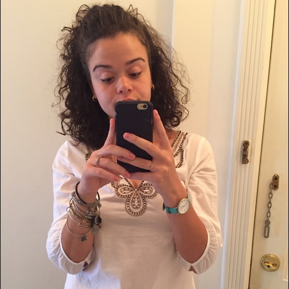 Profile Picture of Leanne Gueits (@lgueits33) on Poshmark