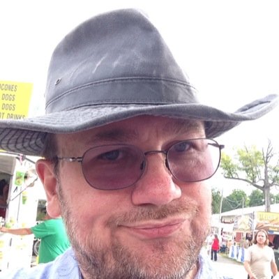 Profile Picture of Cliff Lowe (@unclemonster) on Twitter