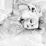 Profile Picture of Stefanie Bennett Official (@StefanieBennettOfficial) on Youtube