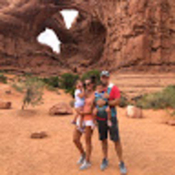 Profile Picture of Steven Valenti (@stevenvalenti) on Poshmark