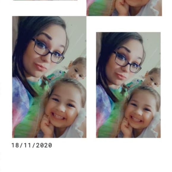 Profile Picture of Marie Crappel (@mariecrappel) on Poshmark