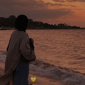 Profile Picture of Mari. Kim . (@mari.kim.8039) on Youtube