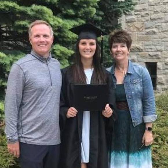 Profile Picture of Dave Bestler (@davebestler) on Poshmark