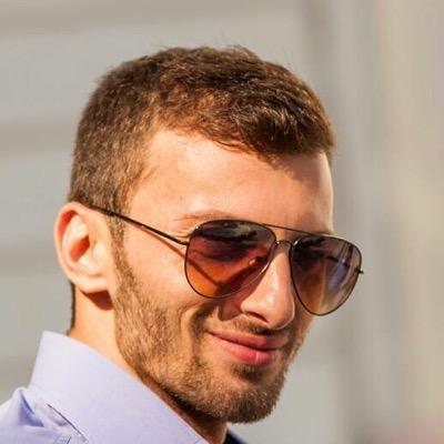 Profile Picture of Radulescu Andrei (@SuccesAndrei) on Twitter
