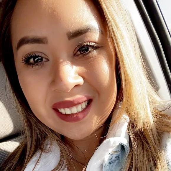 Profile Picture of Zoila n Plascencia (@zplascencia) on Poshmark