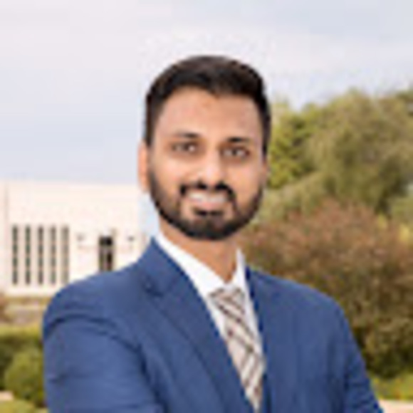 Profile Picture of Parthiv Patel (@pspatel89) on Poshmark
