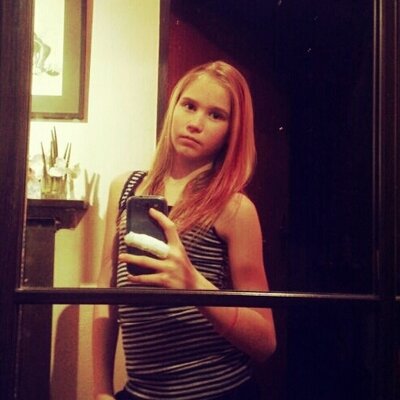 Profile Picture of Julia Held (@juliaheld30) on Twitter