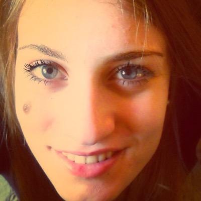 Profile Picture of Alessandra Perrone (@aleperrone96) on Twitter