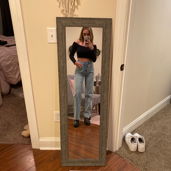Profile Picture of Taylor Maher (@tmaher1234) on Poshmark