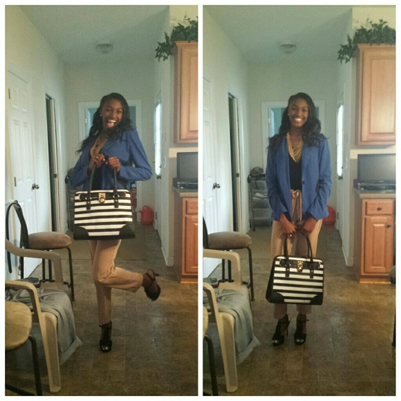 Profile Picture of Andraya Clewis (@andrayanikkole) on Poshmark