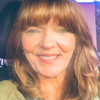 Lisa Lanzarotto - Facebook Profile Picture of Lisa Lanzarotto (@lanzarottolisa) on Facebook