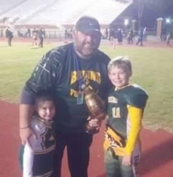 Profile Picture of Tony Lassiter (@talo6) on Poshmark