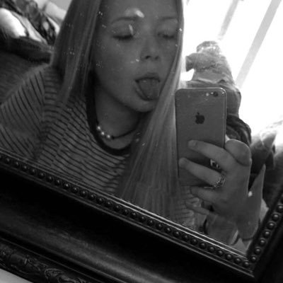 Profile Picture of Sarah Capps (@sarahcapps_) on Twitter