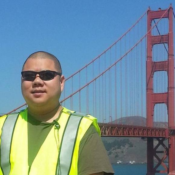 Profile Picture of Raymond Yu (@raymondyu) on Poshmark